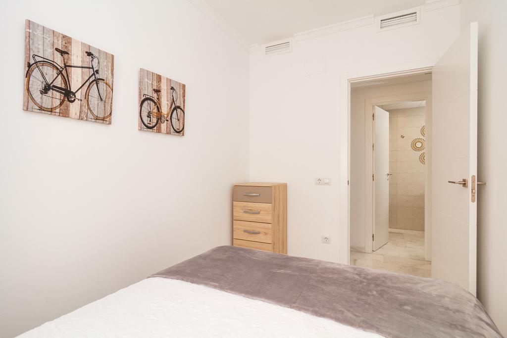 Las Salinas Homes Exclusive ฟูเอนฮิโรลา ภายนอก รูปภาพ